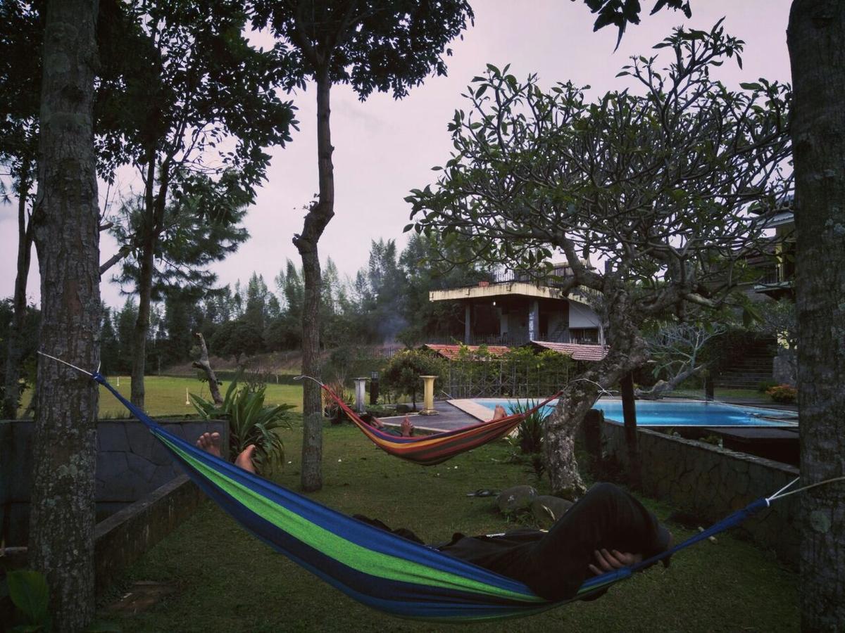 Villa Bukit Danau Cipanas (Bogor) Exterior foto