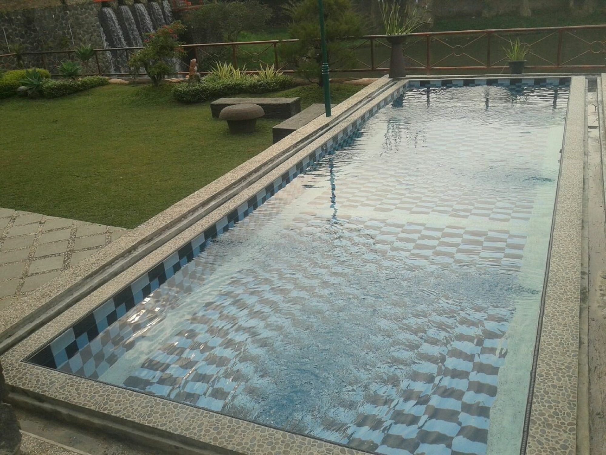 Villa Bukit Danau Cipanas (Bogor) Exterior foto